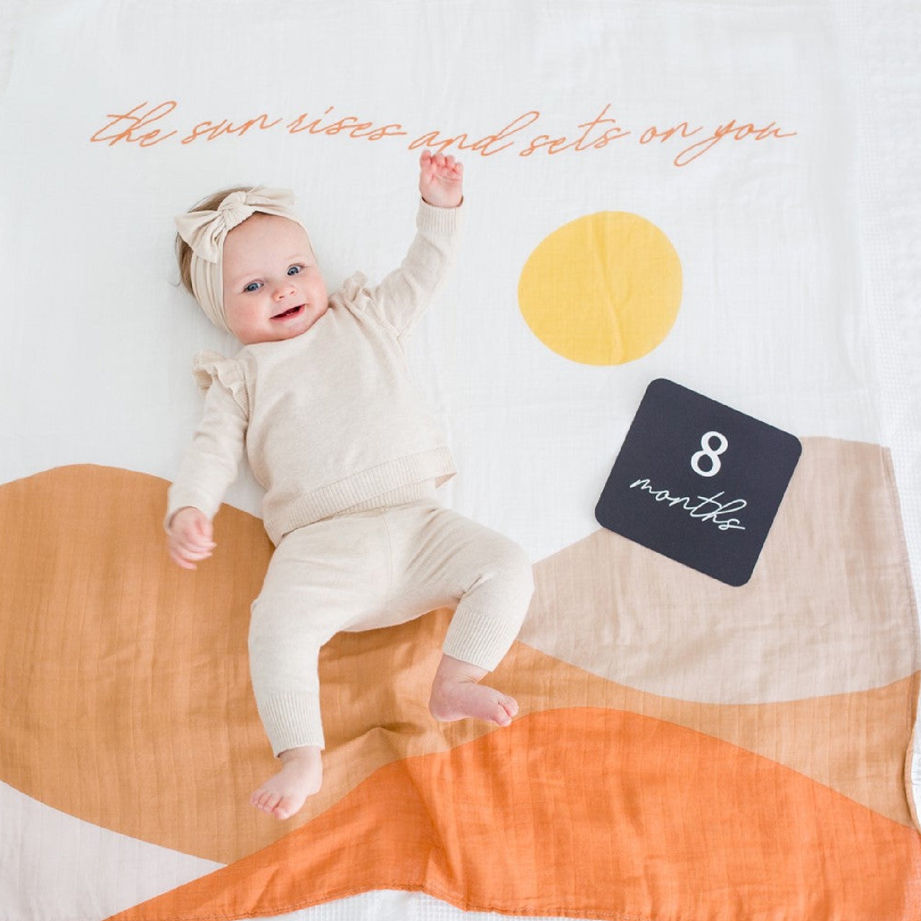 Lulujo Milestone Blanket - Sunrise