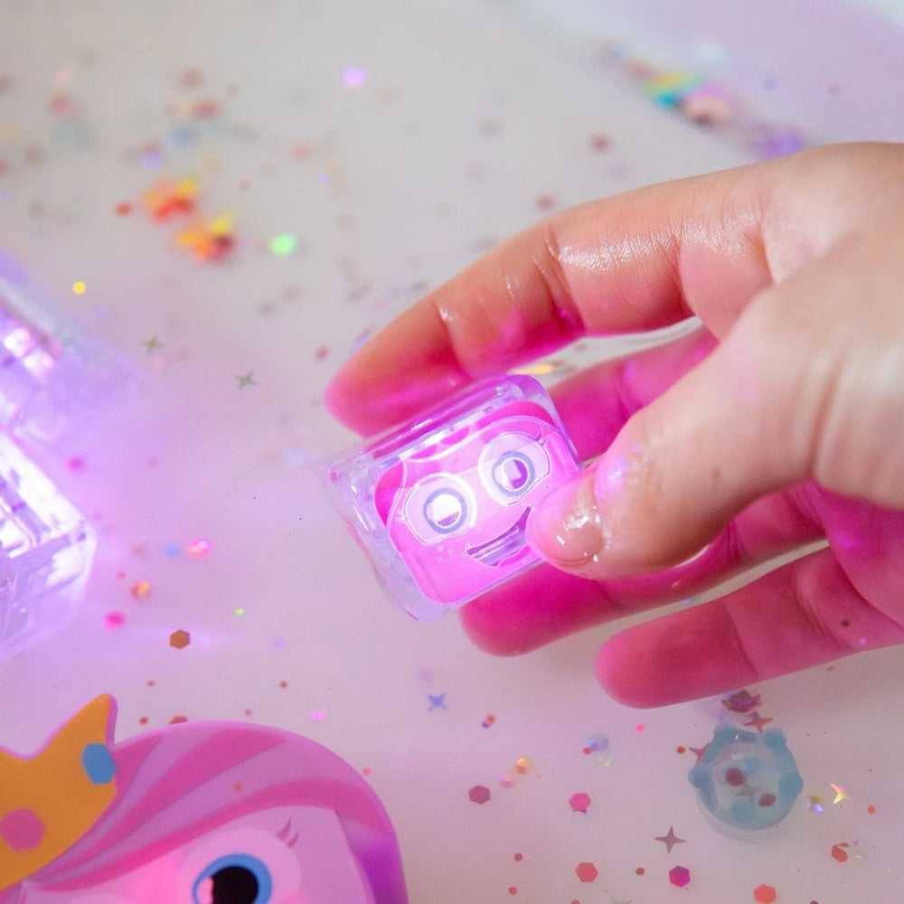 Glo Pals Light Up Cubes- Princess Ida