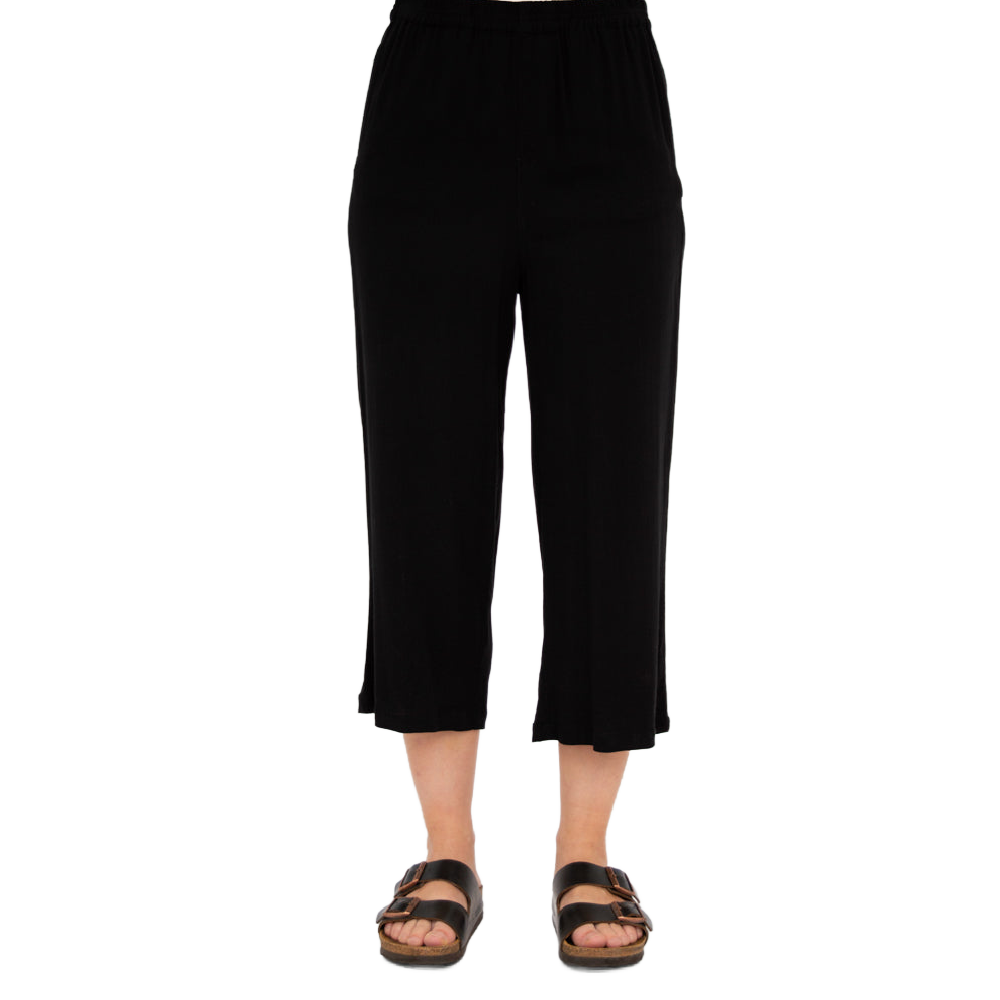 Blue Sky Bella Capri - Black