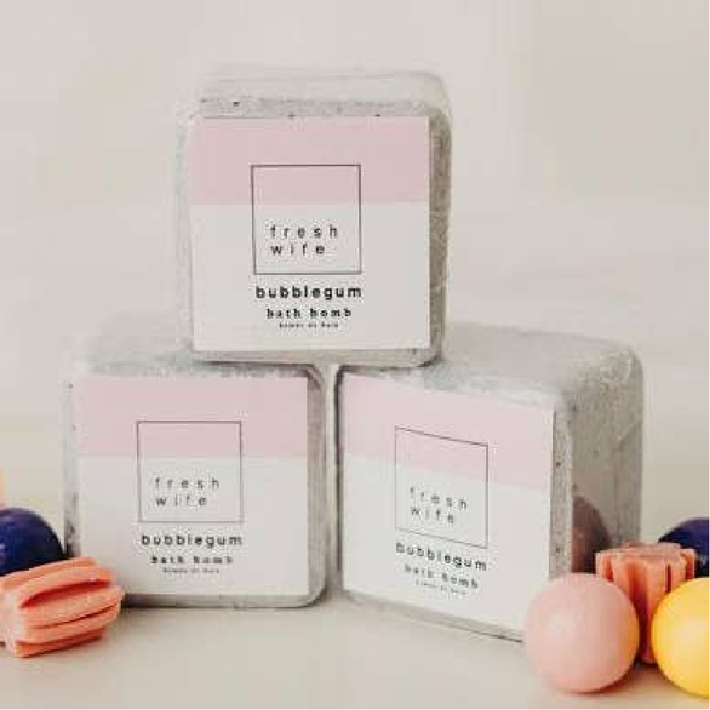 Bubble Gum Bath Bomb