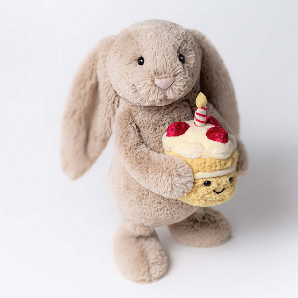 Jellycat Bashful Beige Bunny 'Birthday'