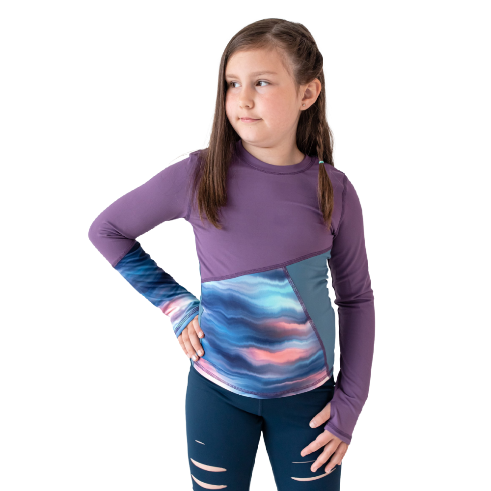 Jill Yoga Warm Up Tee- Valerian with Blurred Waves - Battleford Boutique